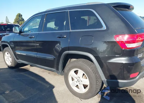 2013 Jeep Grand Cherokee Laredo из США, поврежденный, VIN 1C4RJFAG2DC585929